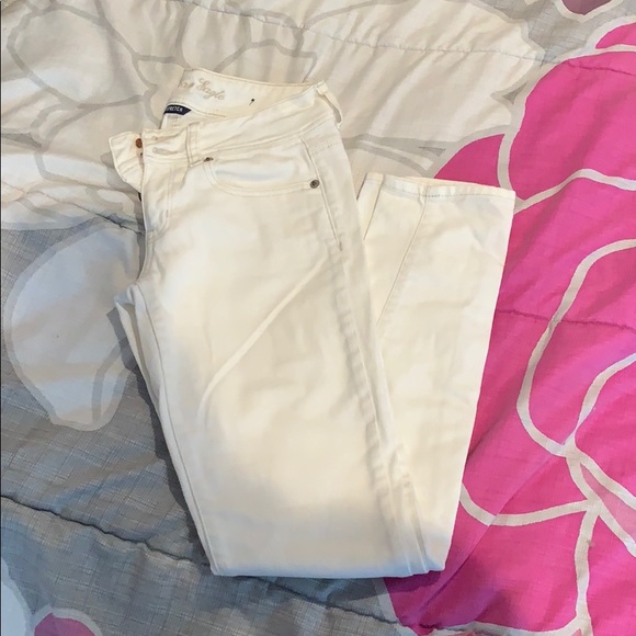 American Eagle White Jeans - Picture 1 of 3
